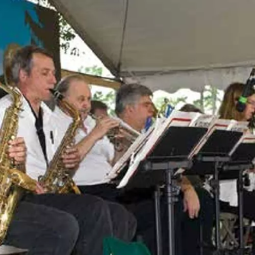 Slavic Heritage Band Mixes Czech and Polish Traditions