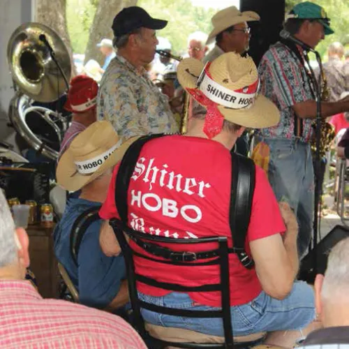 The Shiner Hobos performing at the Dubina Picnic in 2014.