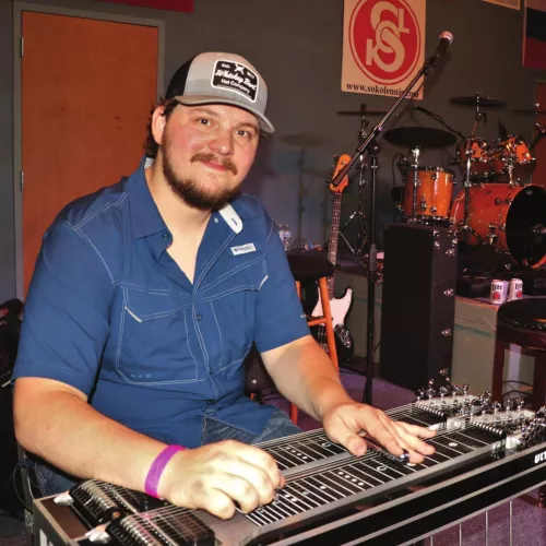 Brandon Hodde Releases New Country Song "Backroad"